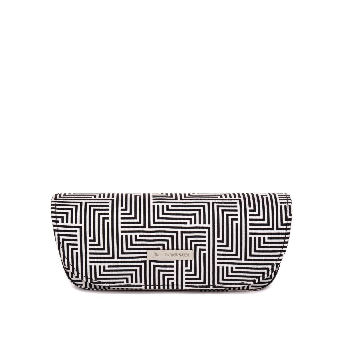 Maze Silk Eyewear Case - White