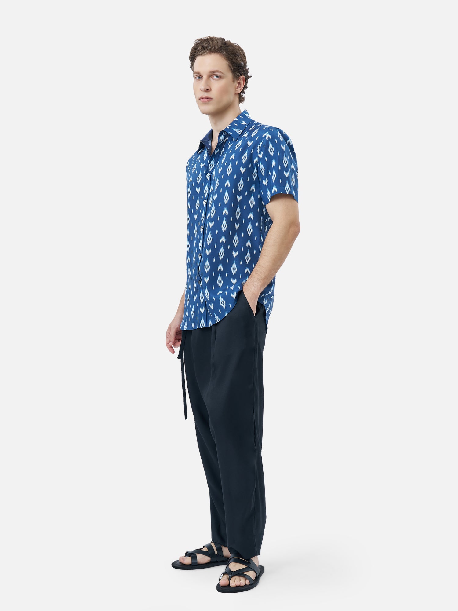 Chomnad Classic Short Sleeves Shirt