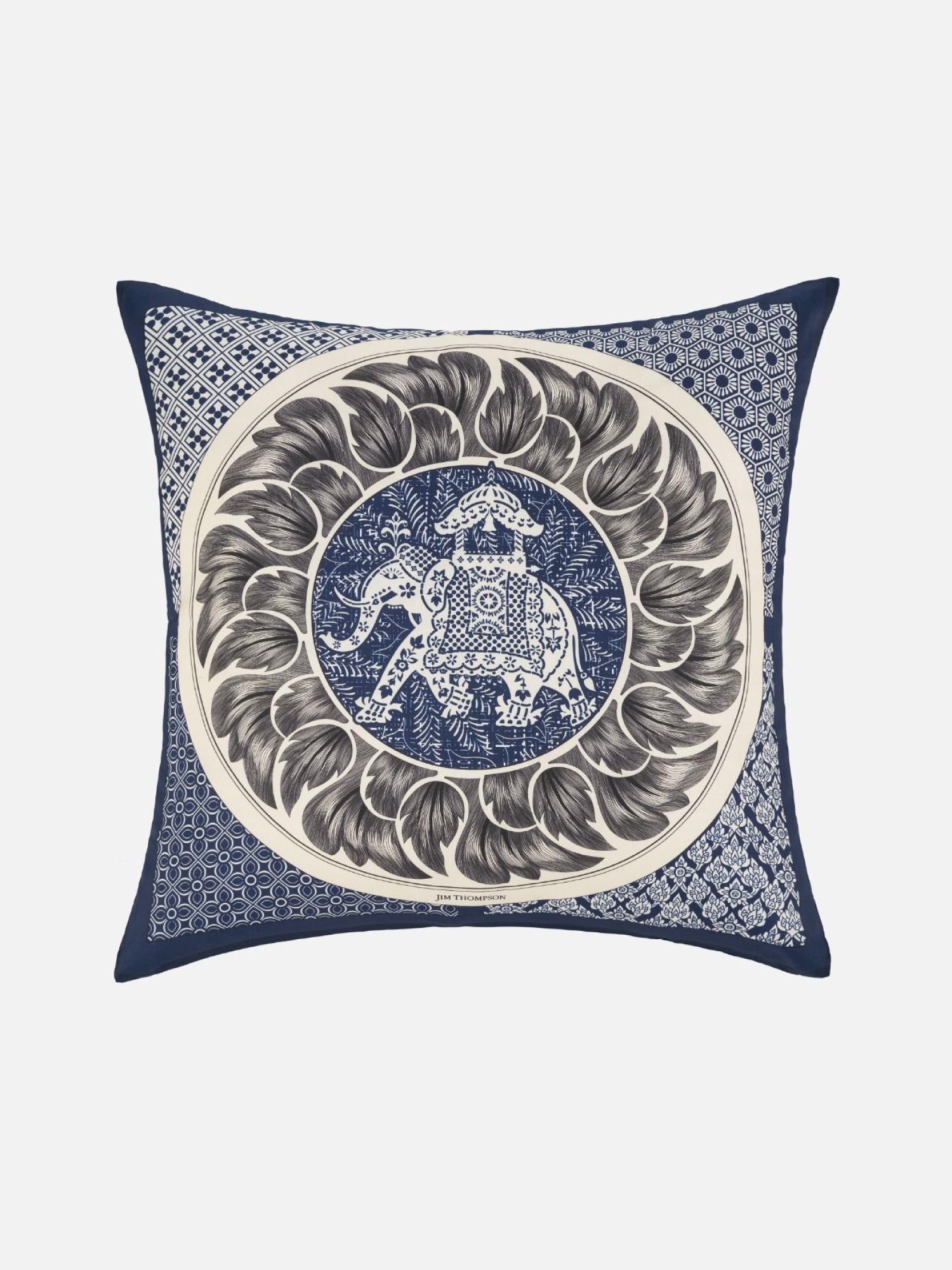 UNDER COVER Air Pillow Elephant Elephant Medallion Silk Cushion