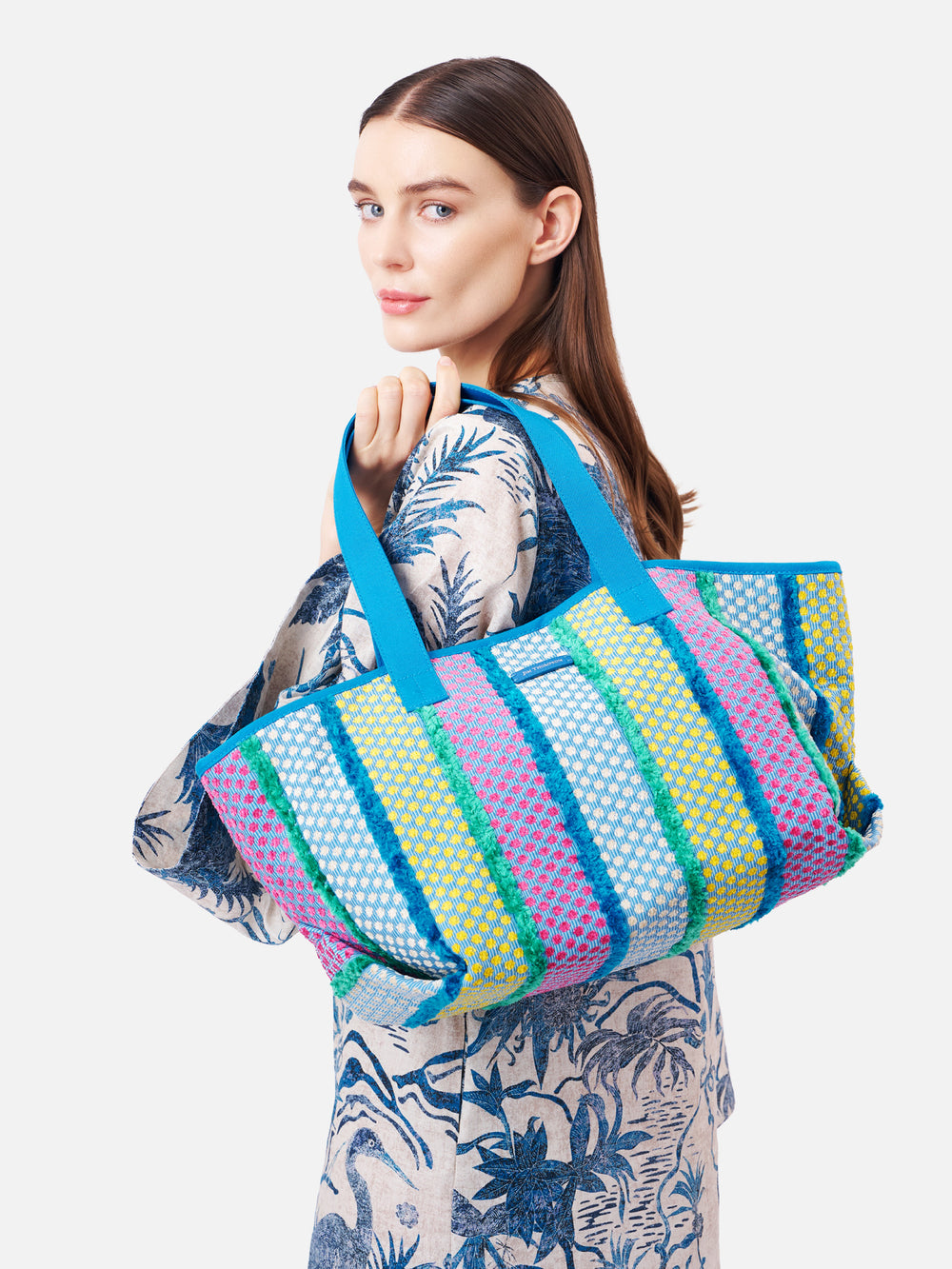 Kradumthong Chenille Capri Beach Bag | Jim Thompson